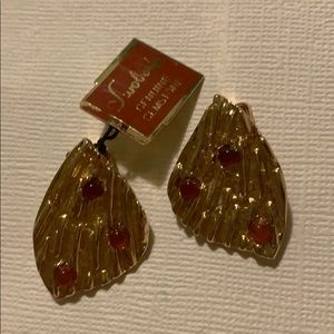 NWT Swoboda Earrings